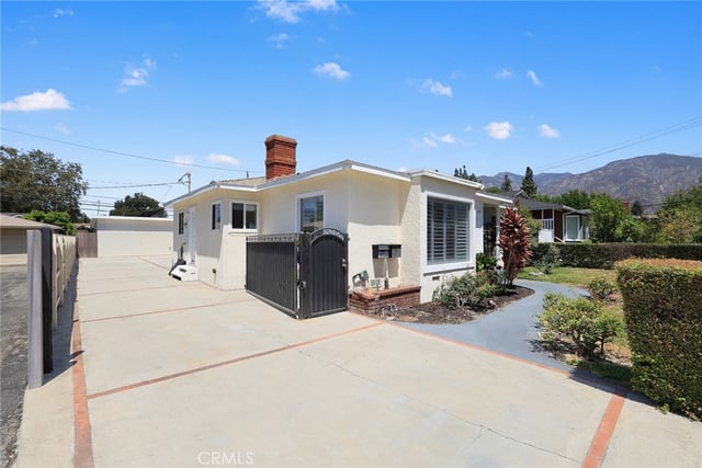 915 N Santa Anita Avenue, Arcadia, CA 91006 — photo 5 of 47