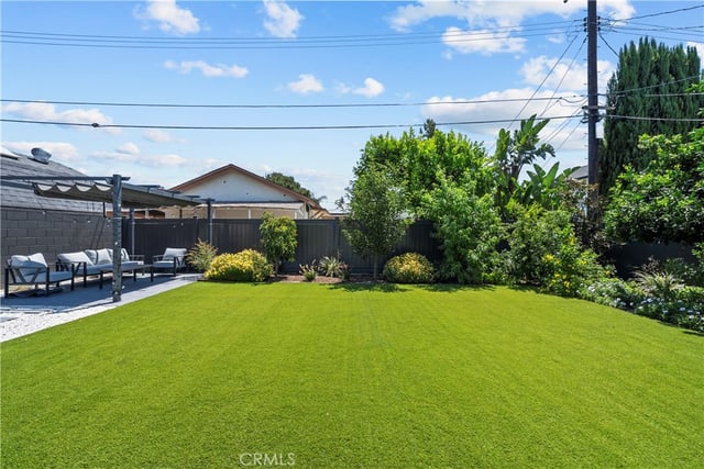 6946 Alcove Avenue, North Hollywood, CA 91605 — photo 15 of 18