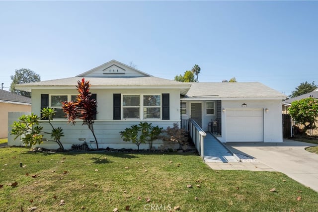 10433 La Serna Drive, Whittier, CA 90603 — photo 2 of 28