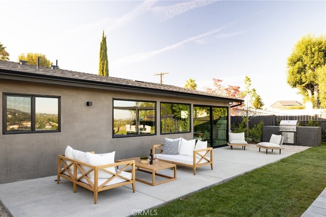 5746 Mcdonie, Woodland Hills, CA 91367 — photo 34 of 39