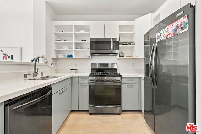 100 S Alameda Street 419, Los Angeles, CA 90012 — photo 2 of 36