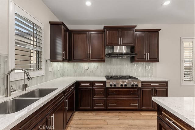 656 W Huntington L2, Arcadia, CA 91007 — photo 33 of 56