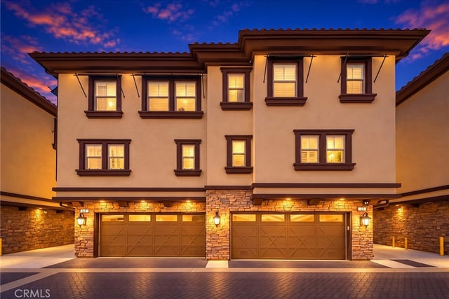 656 W Huntington L2, Arcadia, CA 91007 — photo 4 of 56
