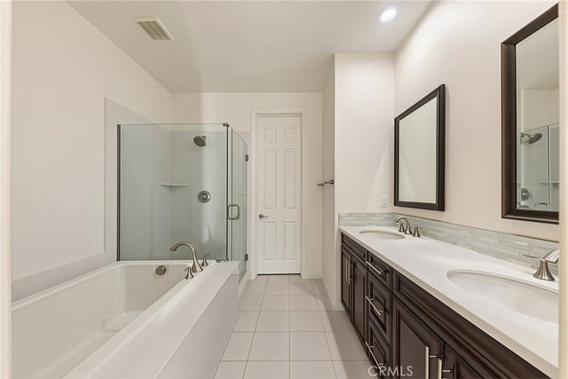 656 W Huntington L2, Arcadia, CA 91007 — photo 46 of 56