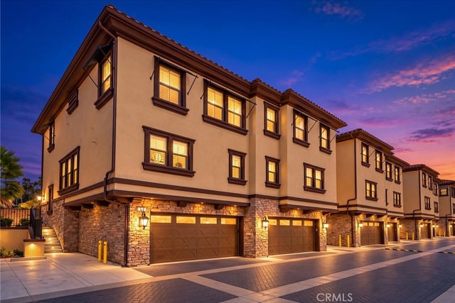 656 W Huntington L2, Arcadia, CA 91007 — photo 5 of 56