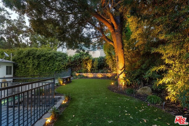 11734 Sunshine Terrace, Studio City, CA 91604 — photo 27 of 31