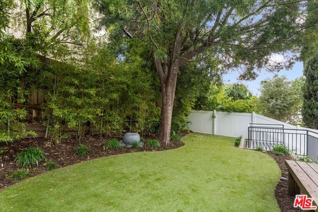 11734 Sunshine Terrace, Studio City, CA 91604 — photo 3 of 31