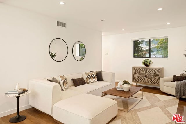 11734 Sunshine Terrace, Studio City, CA 91604 — photo 7 of 31
