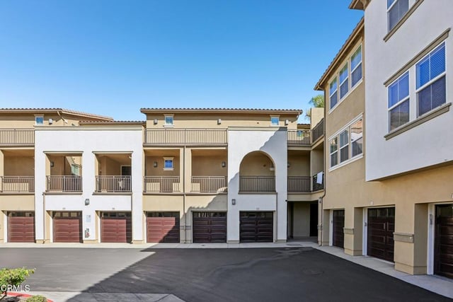 209 Riverdale Court 558, Camarillo, CA 93012 — photo 32 of 47