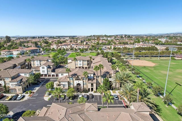 209 Riverdale Court 558, Camarillo, CA 93012 — photo 38 of 47