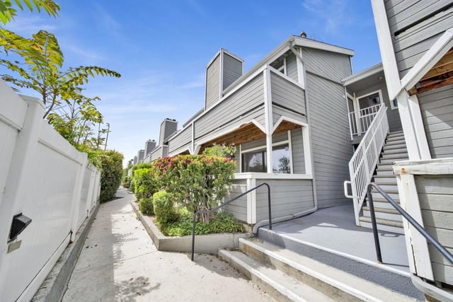 7307 Haskell Avenue 4, Van Nuys, CA 91406 — photo 19 of 22