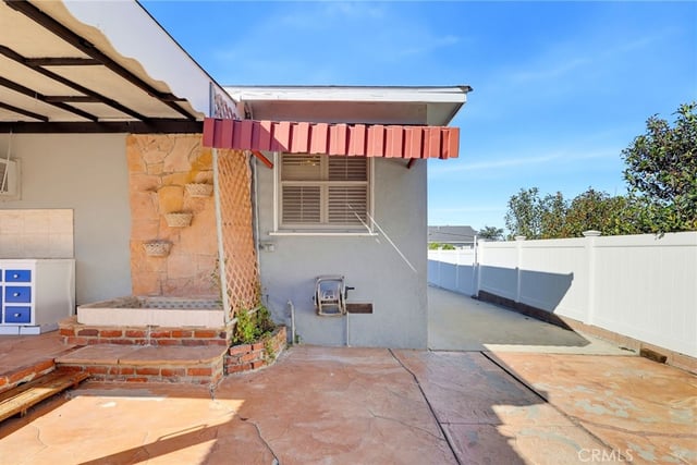 1223 W Elberon, San Pedro, CA 90732 — photo 11 of 67