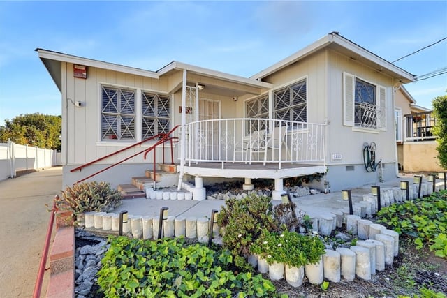 1223 W Elberon, San Pedro, CA 90732 — photo 4 of 67
