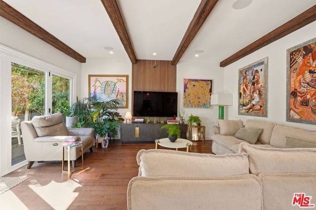1042 S Stanley Avenue, Los Angeles, CA 90019 — photo 17 of 58