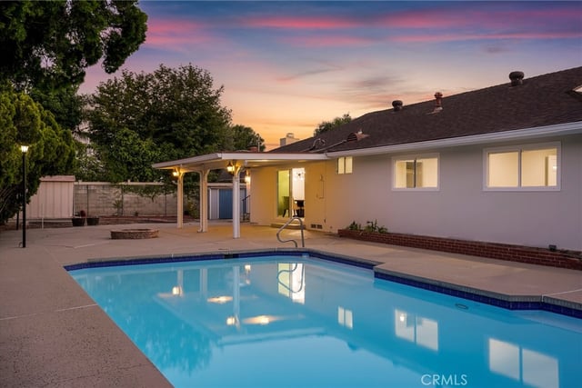 10000 Amestoy Avenue, Northridge, CA 91325 — photo 25 of 28
