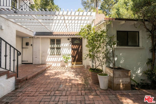 3134 Ellington Drive, Los Angeles, CA 90068 — photo 27 of 40