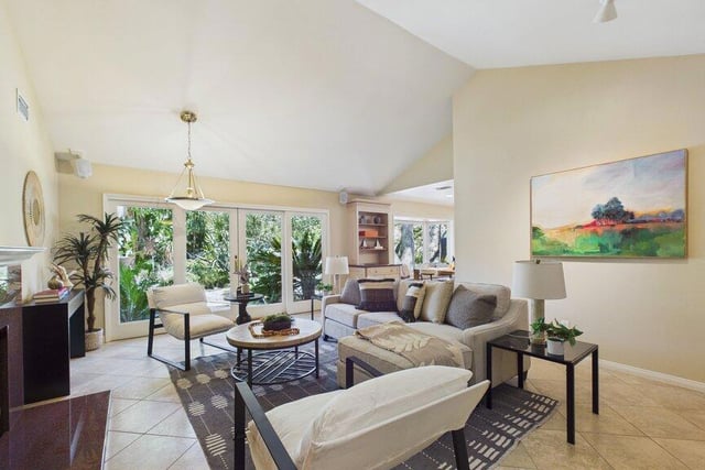 2519 Canyon View Lane, Pasadena, CA 91107 — photo 18 of 50