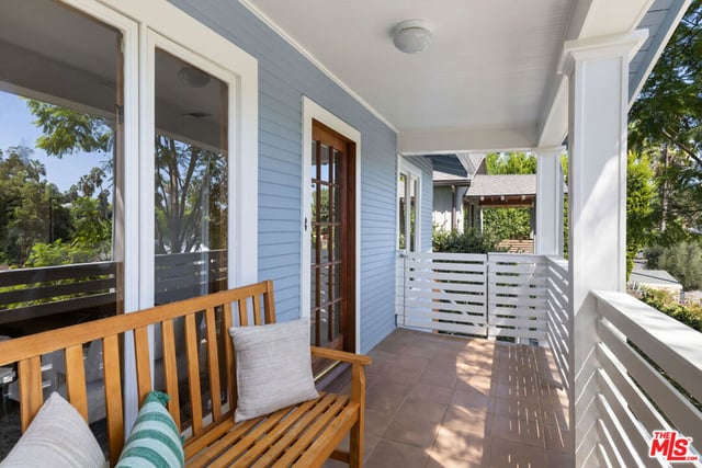 1315 Mccollum Street, Los Angeles, CA 90026 — photo 4 of 35