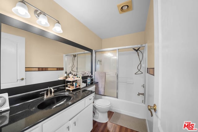 554 E San Jose Avenue 203, Burbank, CA 91501 — photo 22 of 30