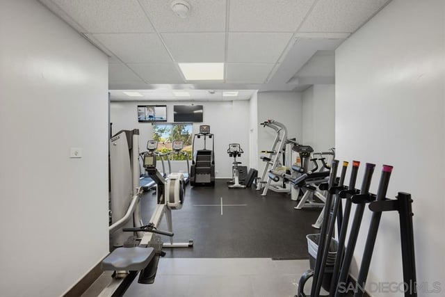 10501 Wilshire Blvd 1005, Los Angeles, CA 90024 — photo 27 of 37