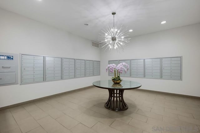 10501 Wilshire Blvd 1005, Los Angeles, CA 90024 — photo 32 of 37