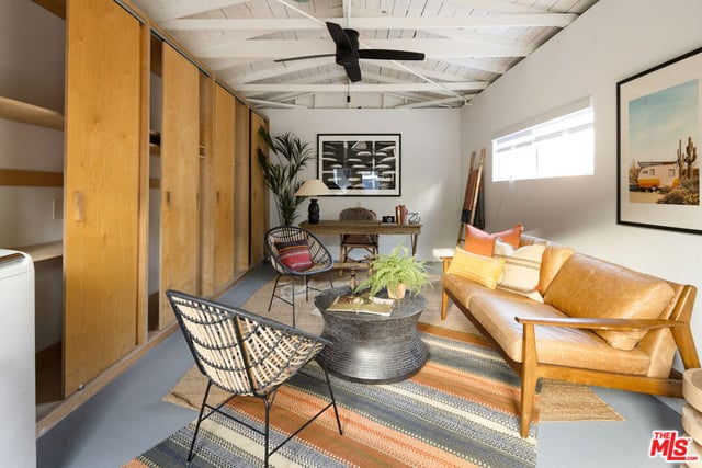 1938 Walgrove Avenue, Los Angeles, CA 90066 — photo 11 of 13