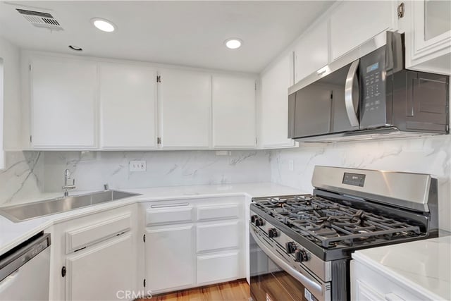609 E Phillips, Pomona, CA 91766 — photo 13 of 32