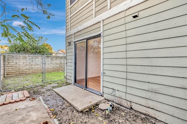 609 E Phillips, Pomona, CA 91766 — photo 31 of 32