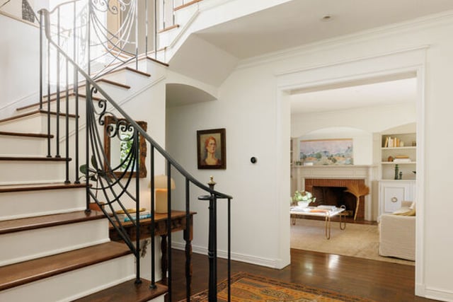 604 S Arden Boulevard, Los Angeles, CA 90005 — photo 3 of 34