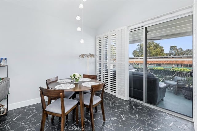 17711 Margate Street 316, Encino, CA 91316 — photo 11 of 33