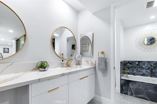 17711 Margate Street 316, Encino, CA 91316 — photo 19 of 33