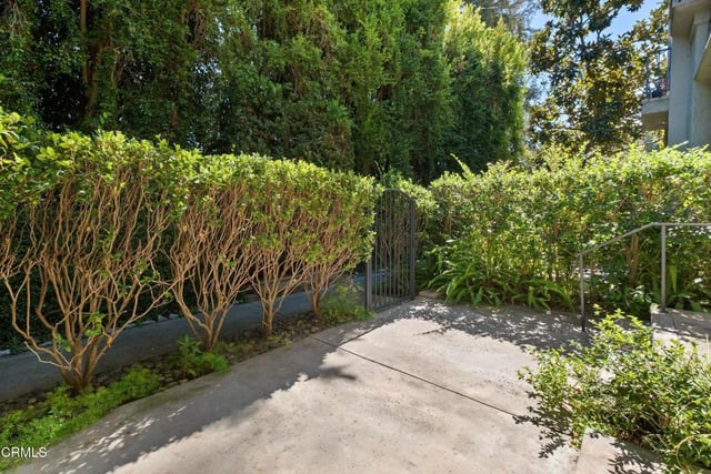 368 S Orange Grove Boulevard, Pasadena, CA 91105 — photo 30 of 33