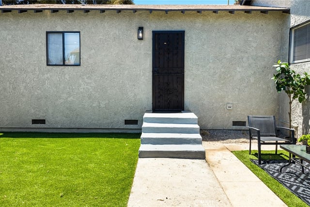 1132 W 56th, Los Angeles, CA 90037 — photo 26 of 48
