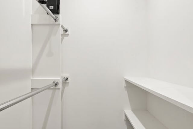 1041 N Spaulding Avenue 208, Los Angeles, CA 90046 — photo 12 of 36