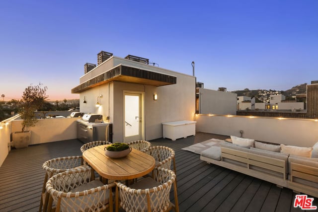 1041 N Spaulding Avenue 208, Los Angeles, CA 90046 — photo 17 of 36
