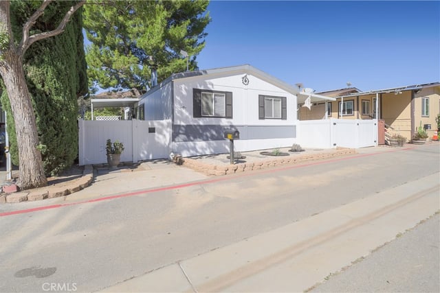 36200 Paradise Ranch Road 119, Castaic, CA 91384 — photo 2 of 25