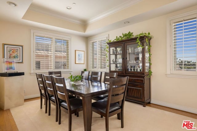 132 S Maple Drive PH3, Beverly Hills, CA 90212 — photo 11 of 35