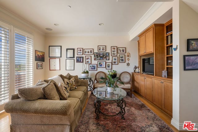 132 S Maple Drive PH3, Beverly Hills, CA 90212 — photo 15 of 35