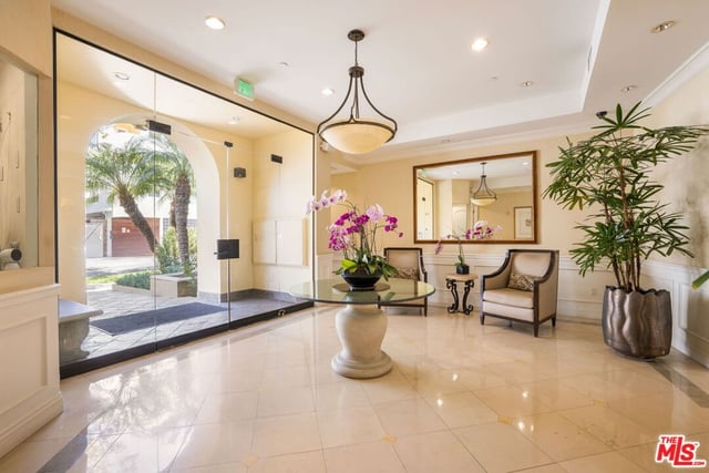 132 S Maple Drive PH3, Beverly Hills, CA 90212 — photo 4 of 35