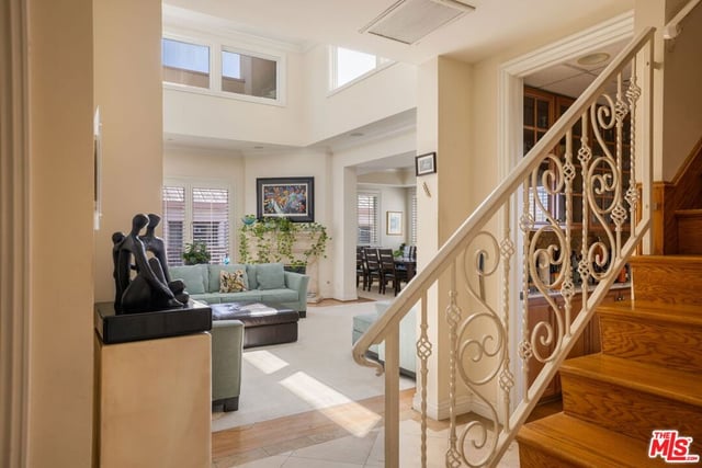 132 S Maple Drive PH3, Beverly Hills, CA 90212 — photo 6 of 35