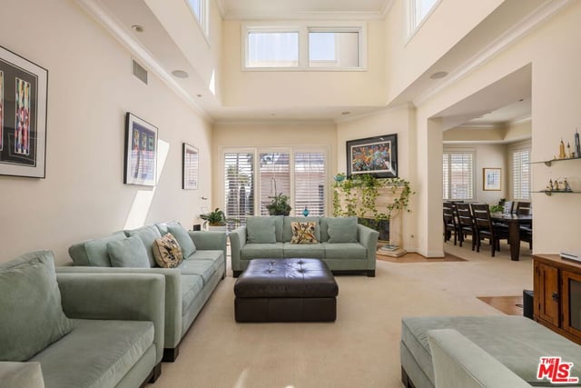 132 S Maple Drive PH3, Beverly Hills, CA 90212 — photo 8 of 35