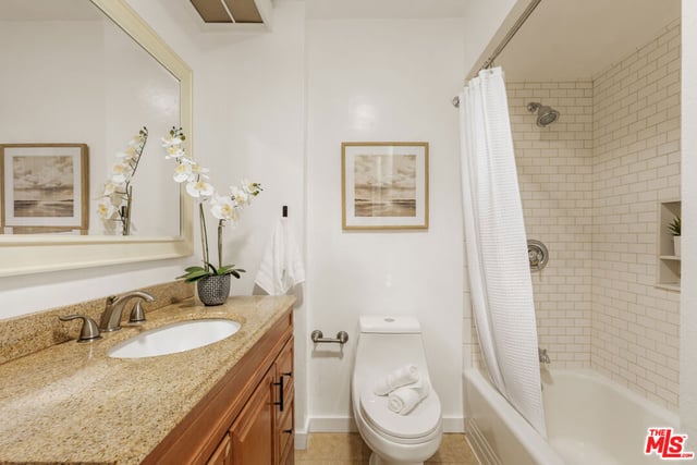 6210 W 85th Place, Los Angeles, CA 90045 — photo 18 of 27