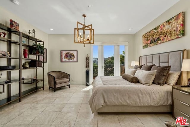 137 S Spalding Drive 401, Beverly Hills, CA 90212 — photo 18 of 39