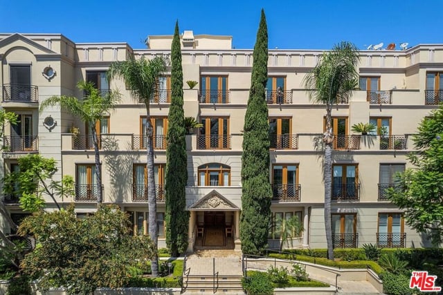 137 S Spalding Drive 401, Beverly Hills, CA 90212 — photo 34 of 39