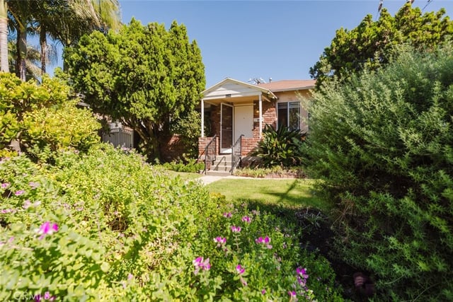 4190 Commonwealth Avenue, Culver City, CA 90232 — photo 8 of 36