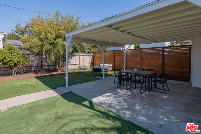 1636 Wellesley Avenue, Los Angeles, CA 90025 — photo 22 of 25