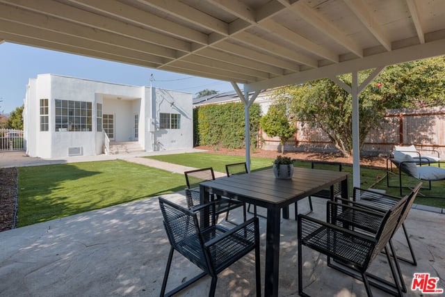 1636 Wellesley Avenue, Los Angeles, CA 90025 — photo 23 of 25
