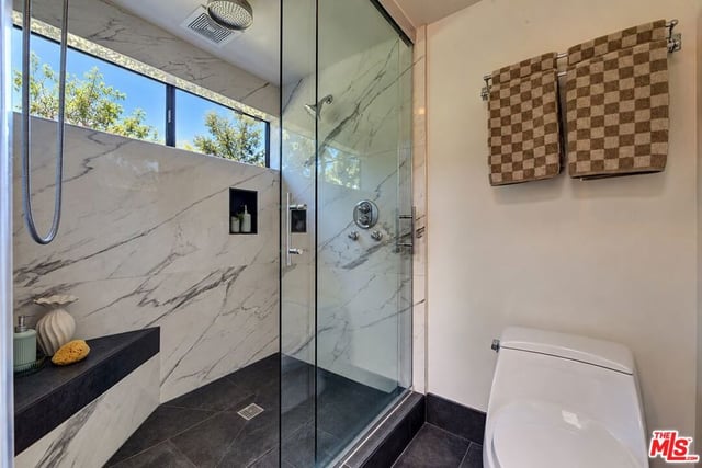 8513 Walnut Drive, Los Angeles, CA 90046 — photo 14 of 21
