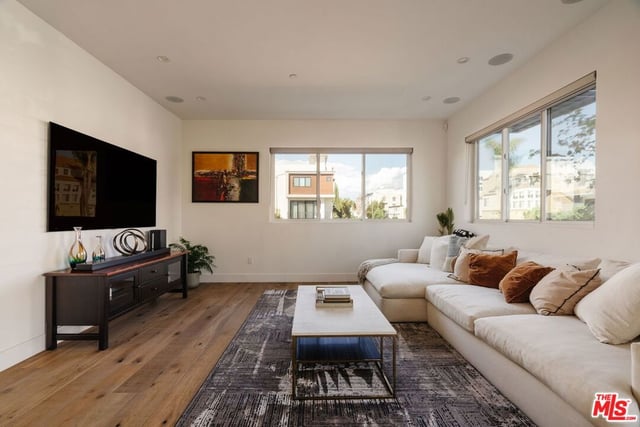 1563 Hi Point Street, Los Angeles, CA 90035 — photo 15 of 42