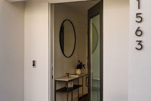 1563 Hi Point Street, Los Angeles, CA 90035 — photo 9 of 42